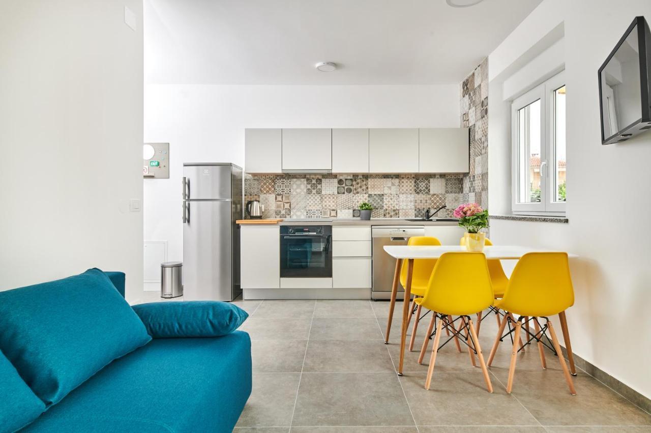 אומאג Apartmani Ivana מראה חיצוני תמונה